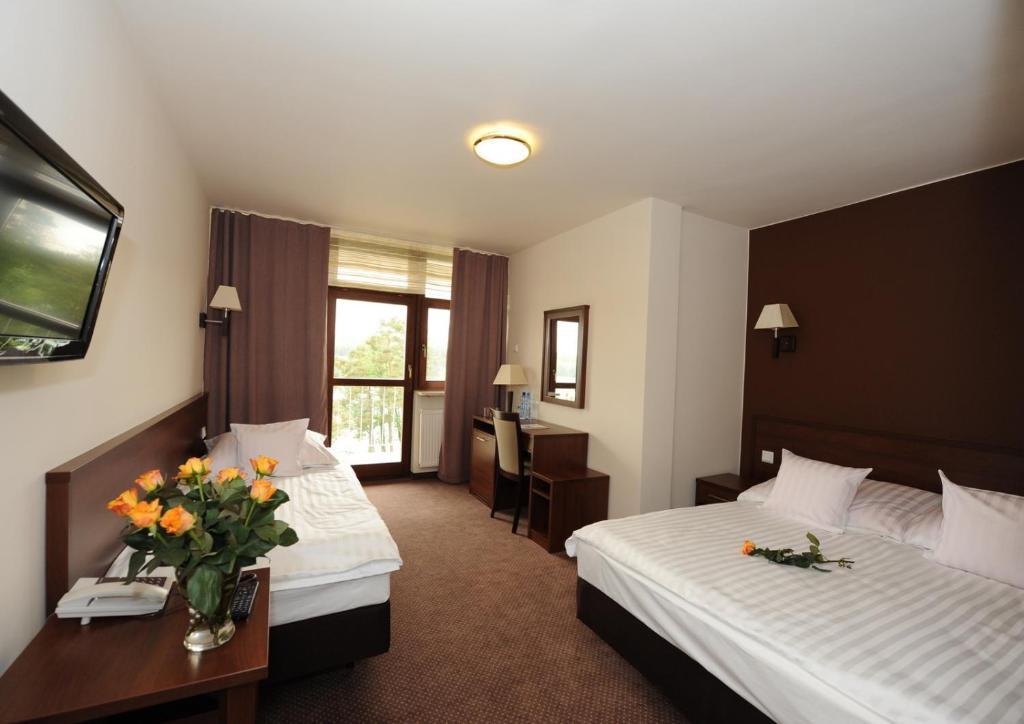 Hotel Kormoran Mierki Rum bild