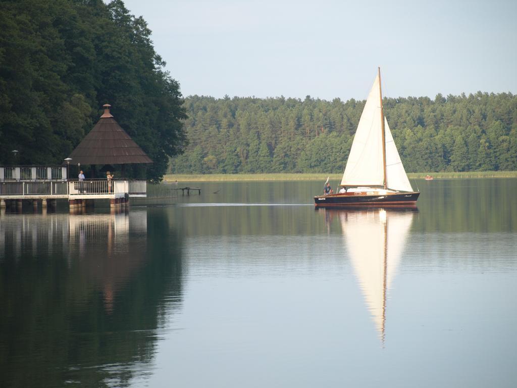 Hotel Kormoran Mierki Exteriör bild